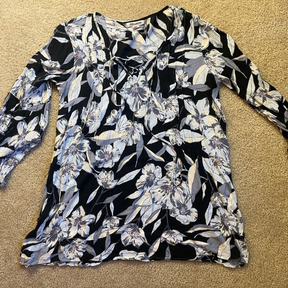 Floral blouse - Picture 1 of 2